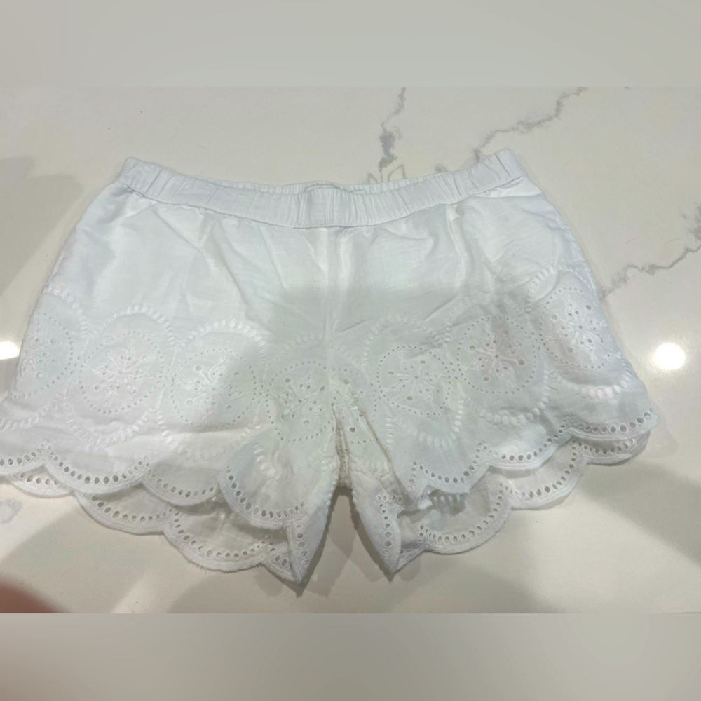 White XS Vineyard Vines Shorts